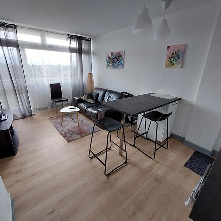 Le Voltaire - T2 Neuf Face Pyrenees Apartment Tarbes Exterior foto