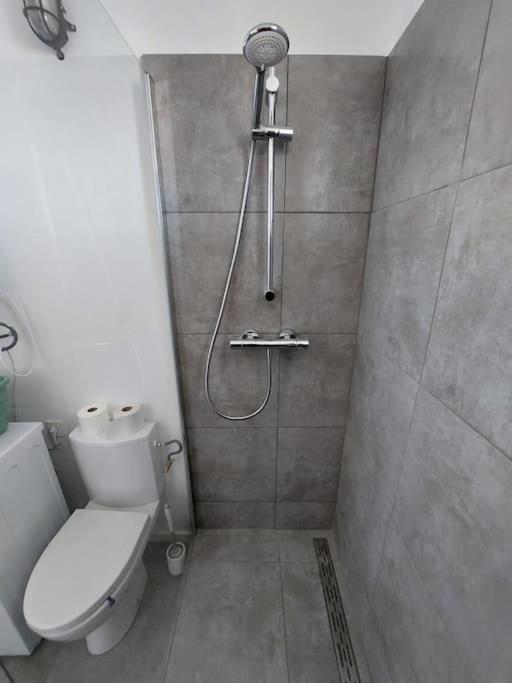 Le Voltaire - T2 Neuf Face Pyrenees Apartment Tarbes Exterior foto